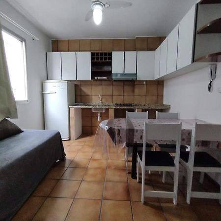Apto Centro Floripa 04 ฟลอเรียนอโปลิส ภายนอก รูปภาพ